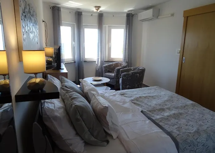 Apartman Topic Nin